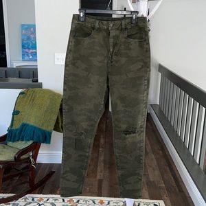 American Eagle Curvy Super Hi-Rise Jegging